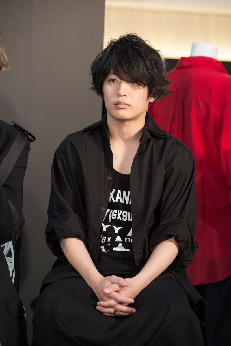 [Alexandros]
