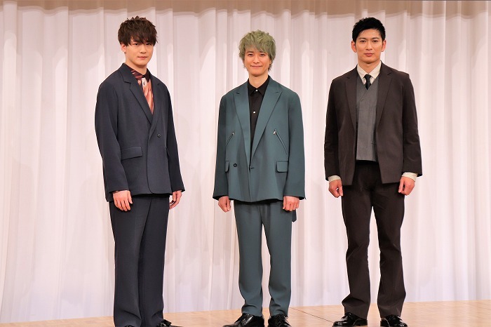 (左から)冨岡健翔、戸塚祥太、松田悟志