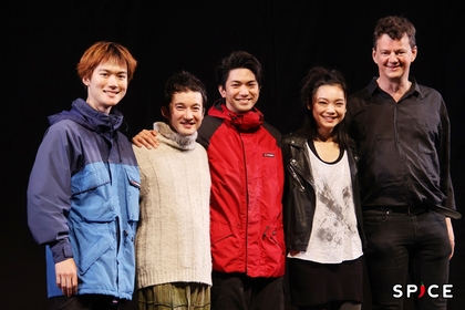 正門良規が若き登山家役を熱演　『Touching the Void タッチング・ザ・ヴォイド～虚空に触れて～』開幕前会見＆プレスコールレポート