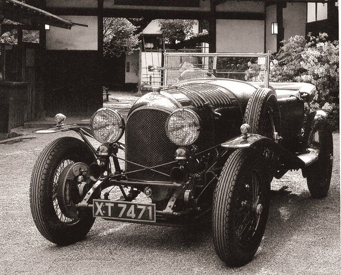 次郎の愛車　ベントレー