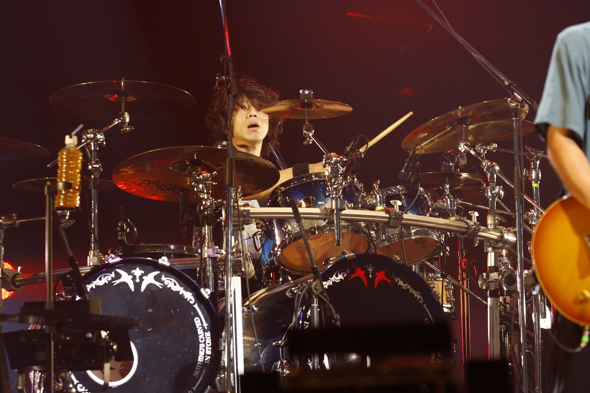 Nothing’s Carved In Stone 撮影＝Yoshika Horita