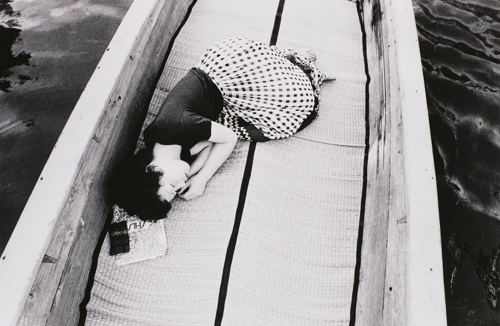 〈センチメンタルな旅〉　1971年　より　東京都写真美術館蔵