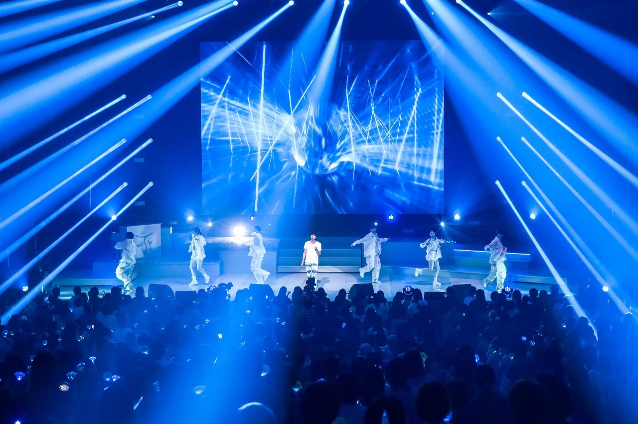 2PMウヨン、約5年ぶりソロツアーが福岡で開幕 新曲「Off the