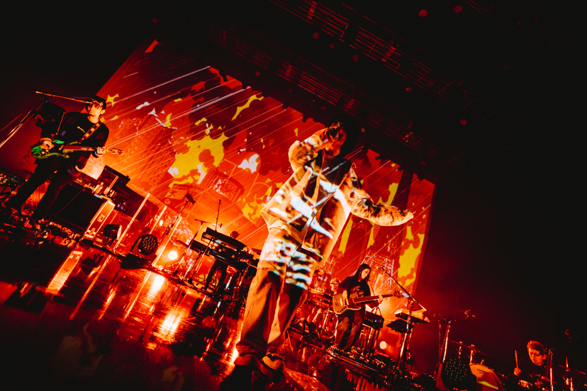 1st Tour “This is EISYU” Live写真