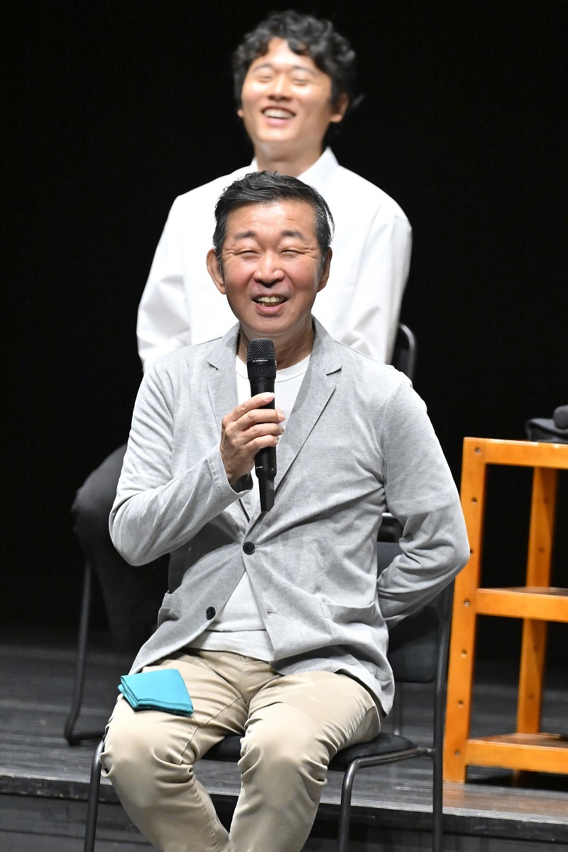鄭義信