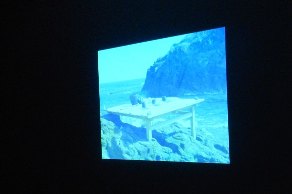 展示会場より 「お水え」記録映像