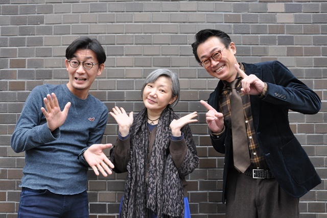 （左から）出演者のうえだひろし、台本・演出のわかぎゑふ、出演者の木内義一。 ［撮影］吉永美和子