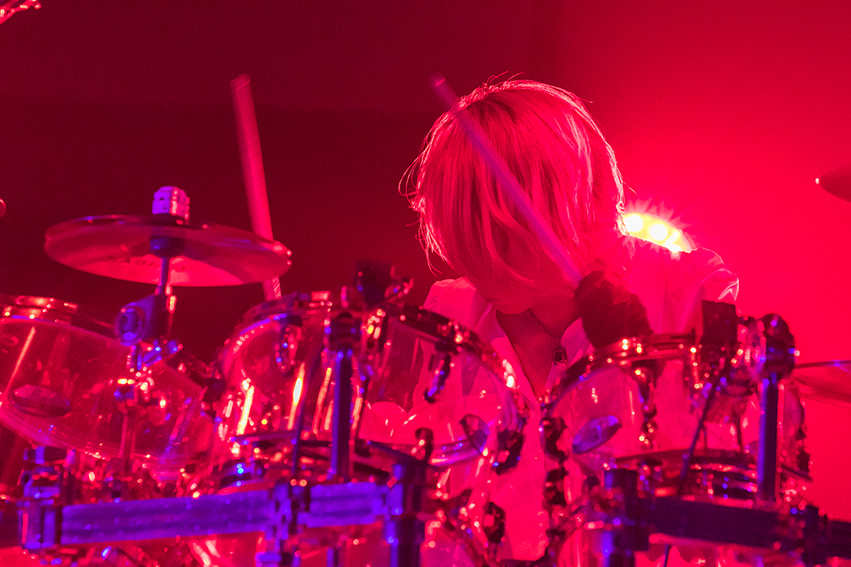 DIR EN GREY 撮影＝尾形隆夫（2.10＠東京国際フォーラム・ホールA）