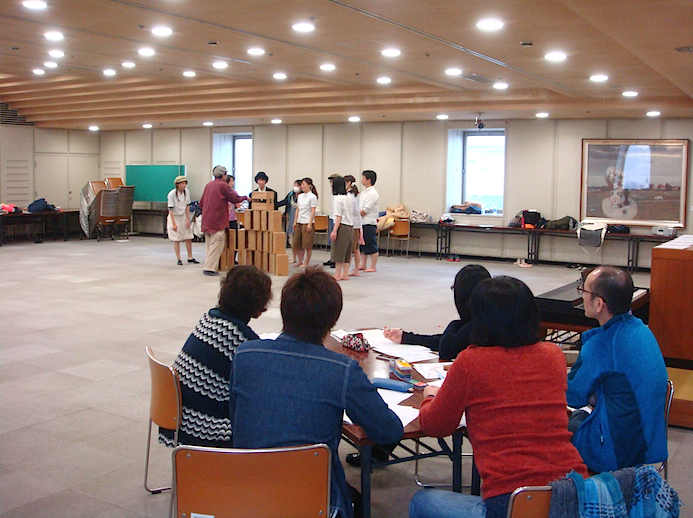 4回目の照明WSは、俳優WSの演出風景を全員で見学