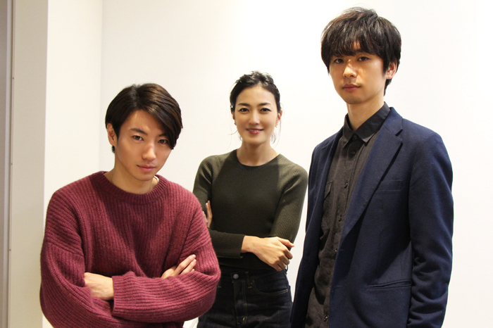 （左から）矢崎広、板谷由夏、橋本淳