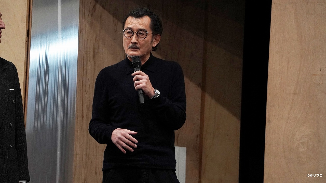吉田鋼太郎