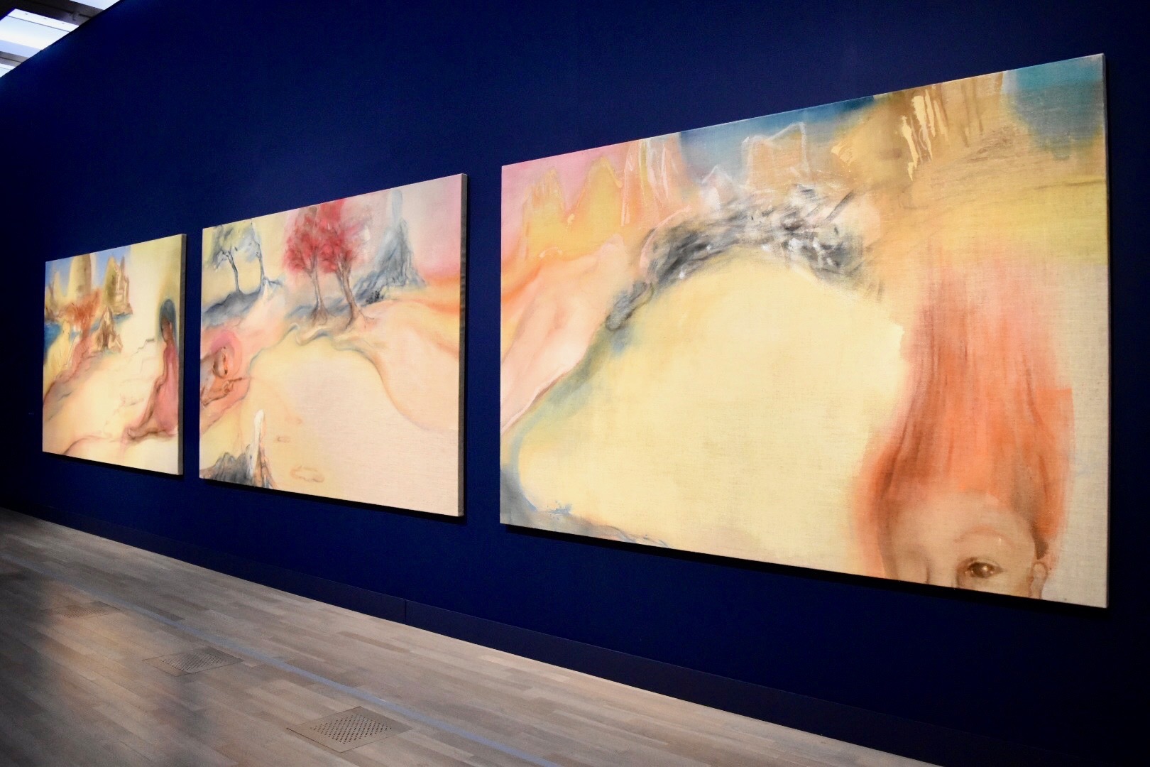 《うねりの春》 2018年 『イケムラレイコ 土と星 Our Planet』展 2019年 国立新美術館展示風景