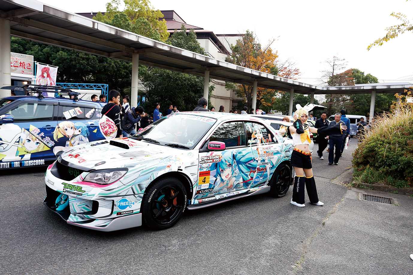 痛車の展示も