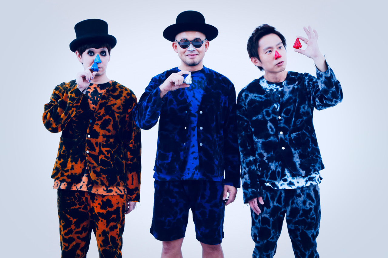 H ZETTRIO