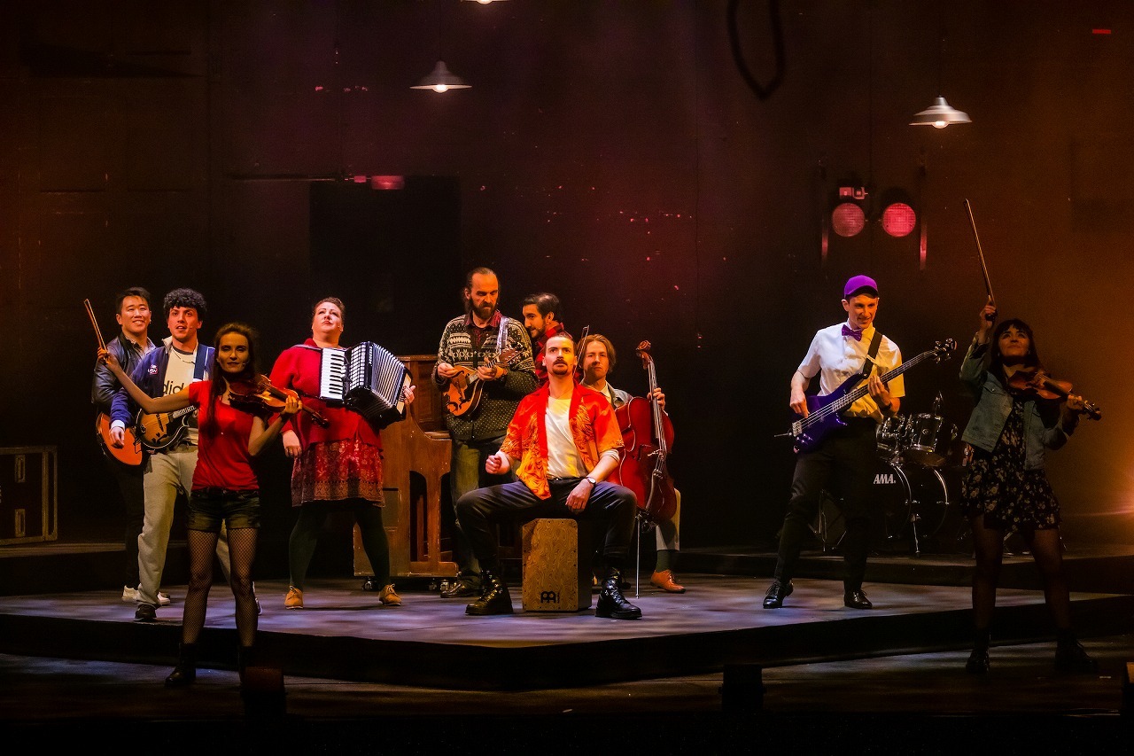 Danny Kaan: Stage Photos from the London production in March 2023