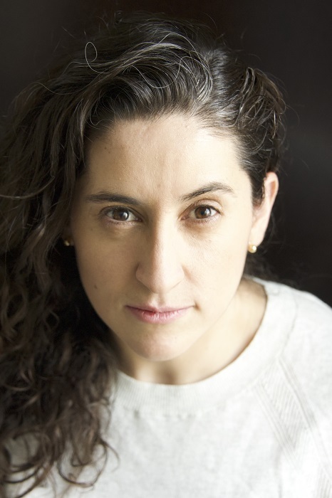 Claudia役　María Paredes（メキシコ）