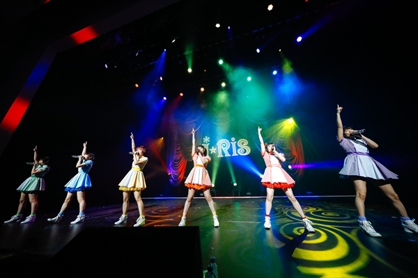 i☆Ris 撮影＝上山陽介