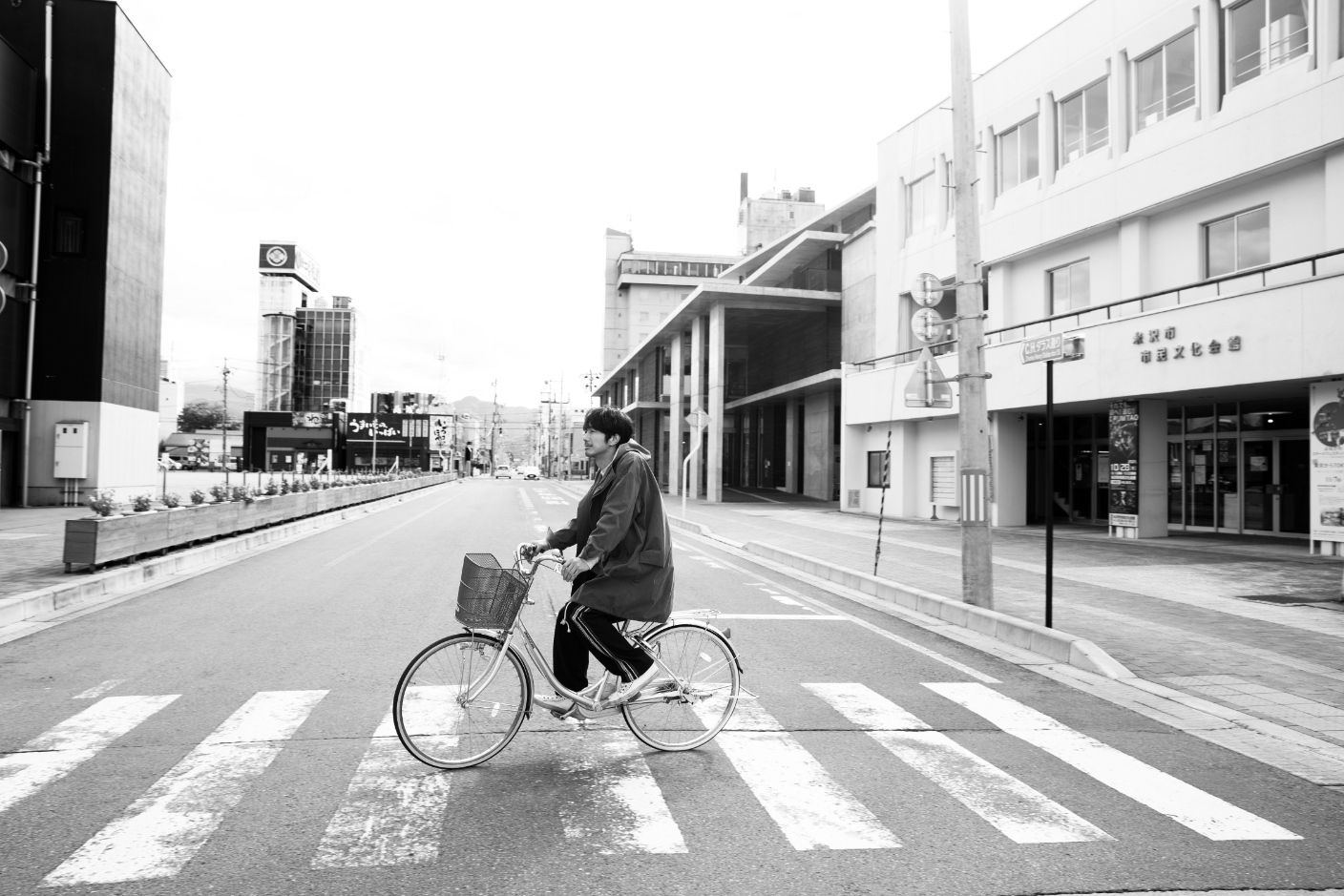 写真集『眞島秀和PHOTO BOOK Home』より