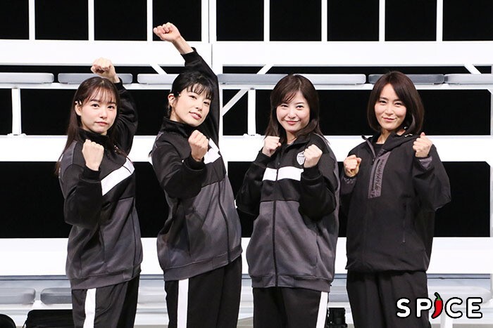 パルコ・プロデュース2025『シャイニングな女たち』会見より　（左から）桜井日奈子、さとうほなみ、吉高由里子、山口紗弥加