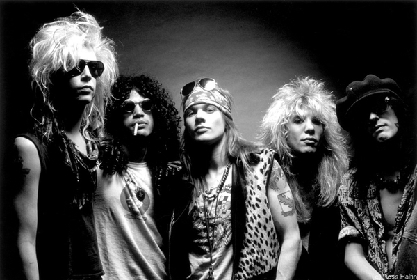 GUNS N' ROSES、6/29にリリースする1stアルバム『Appetite For Destruction』リマスター＆豪華ボックス・セットから「It's So Easy」未発表ビデオをApple Music独占公開！