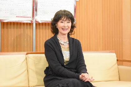 岸惠子、高齢者の恋物語を描いた一人芝居を新演出　『岸惠子　ひとり語り　輝ける夕暮れ』囲み取材レポート