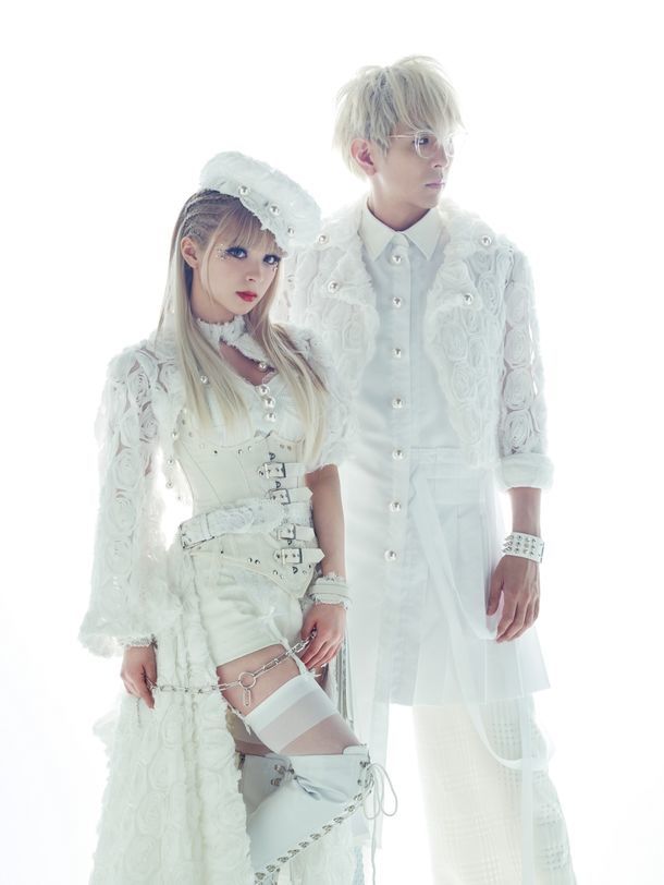 GARNiDELiA