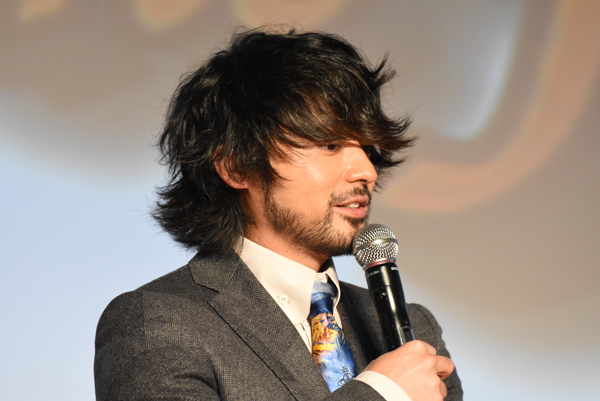 山田孝之 撮影＝岸豊