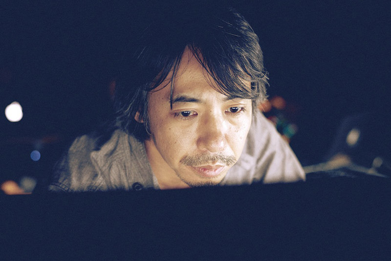 『怪獣の教え』Photo by TAKAMURADAISUKE
