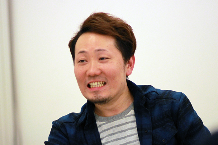 武居卓