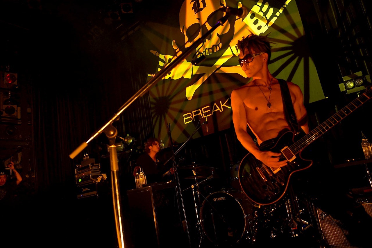 BREAKERZ 撮影＝達川範一（Being）