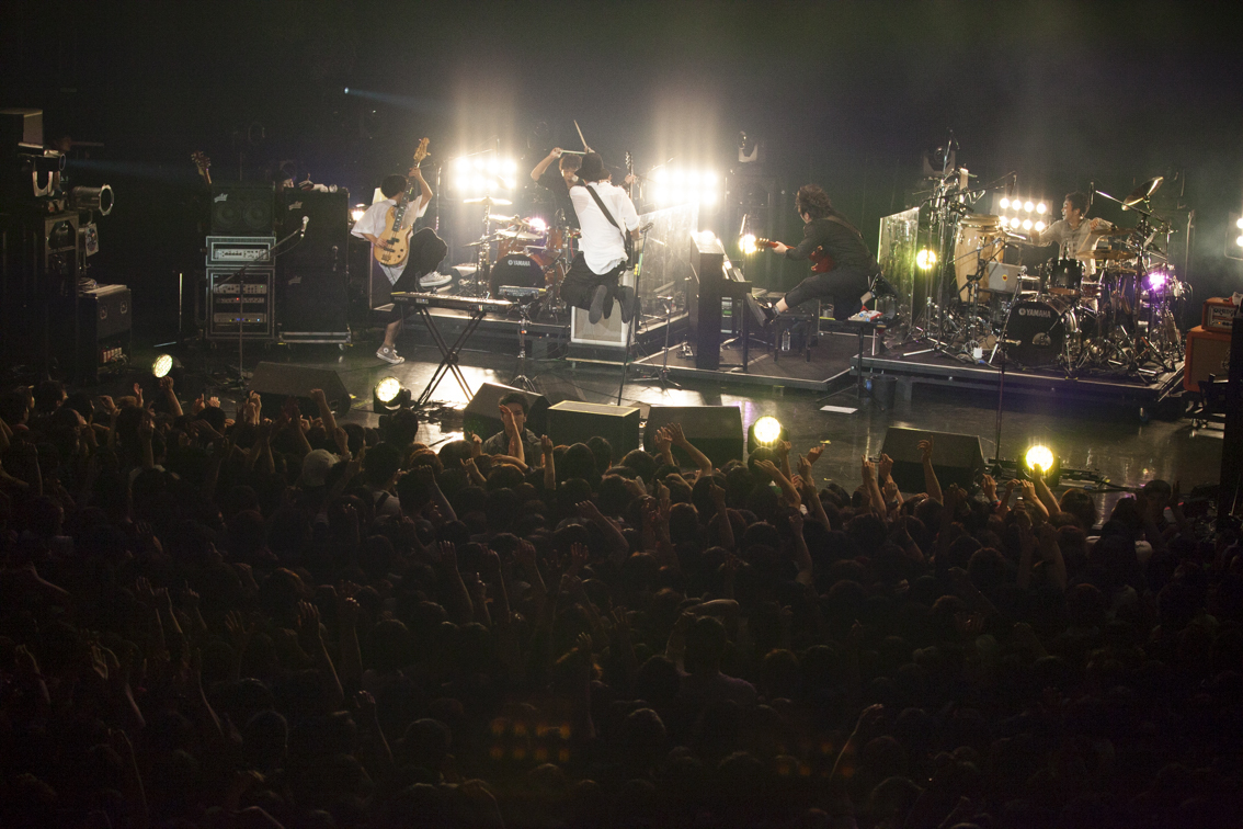 RADWIMPS  撮影＝植本一子