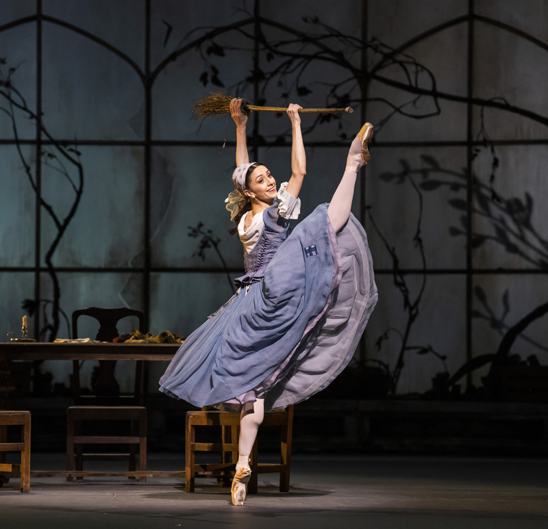 Marianela Nunez in Cinderella, The Royal Ballet