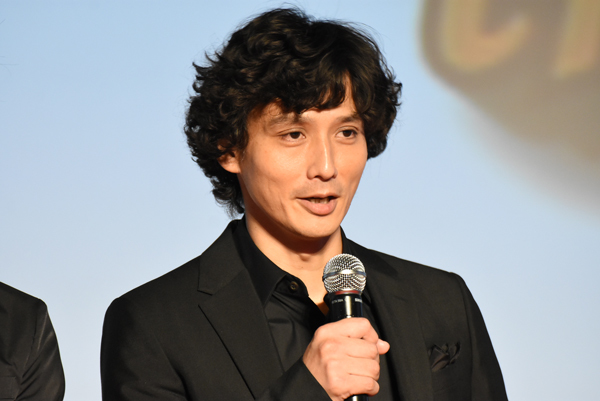 安藤政信 撮影＝岸豊
