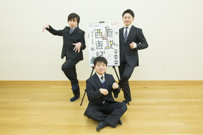 （左から）中村玉太郎　中村鷹之資　中村梅丸