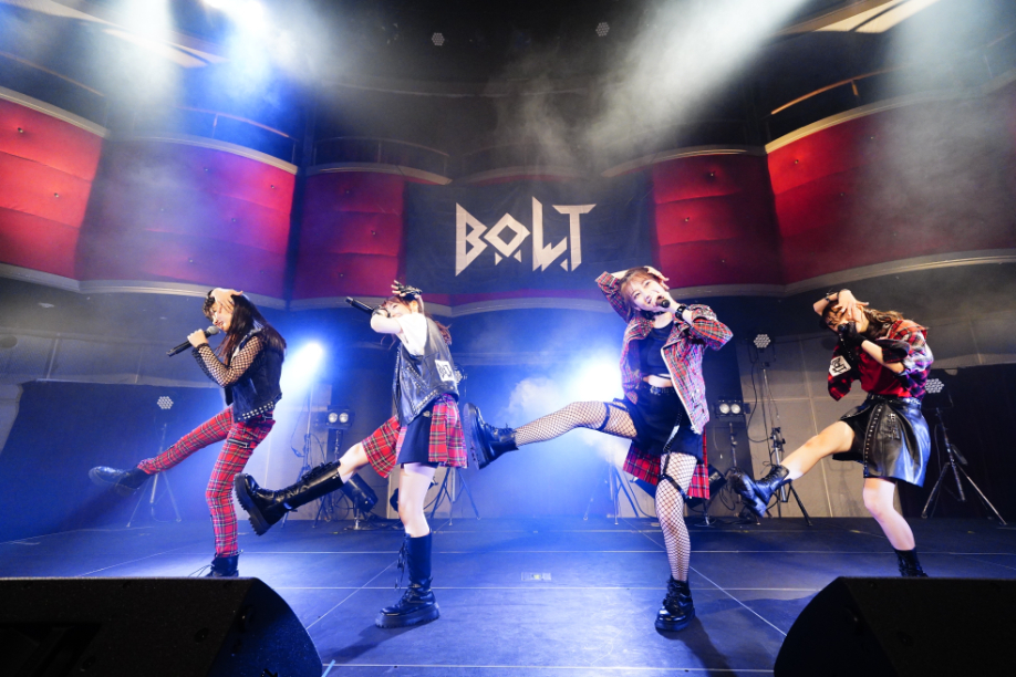 B.O.L.T Presents Early Summer Tour 2022「RE; B.O.L.T」2部 撮影＝塩崎亨
