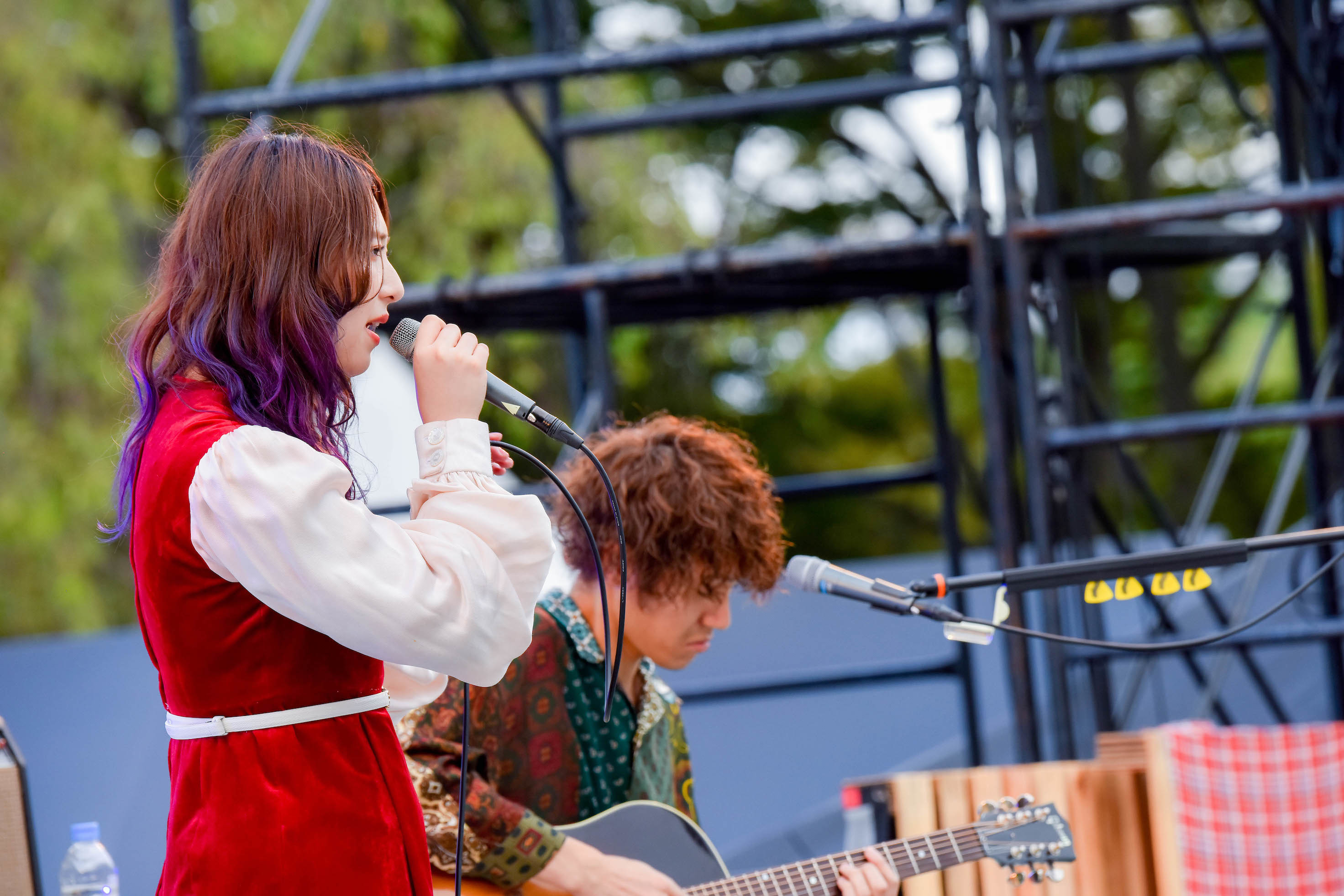 GLIM SPANKY