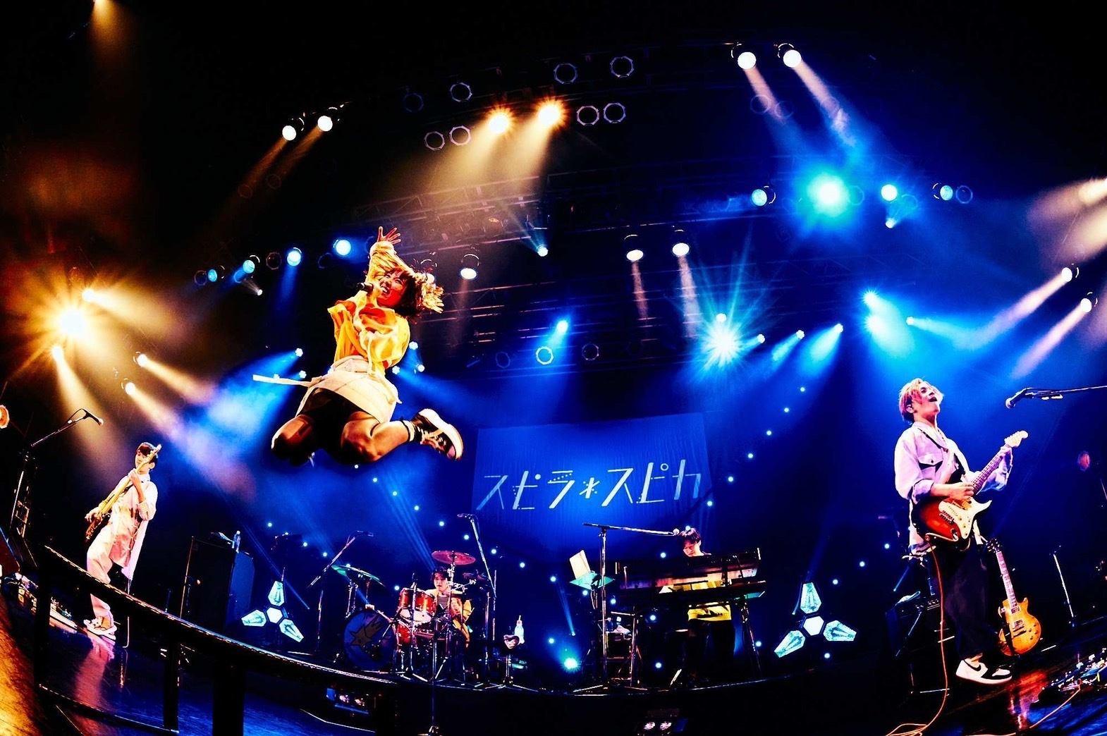 One-Man Live Tour 2022『スピスピと燦々輝こう！～ナガレボシトレインに乗って～』東京・渋谷Spotify O-EAST公演より Photo：浜野カズシ