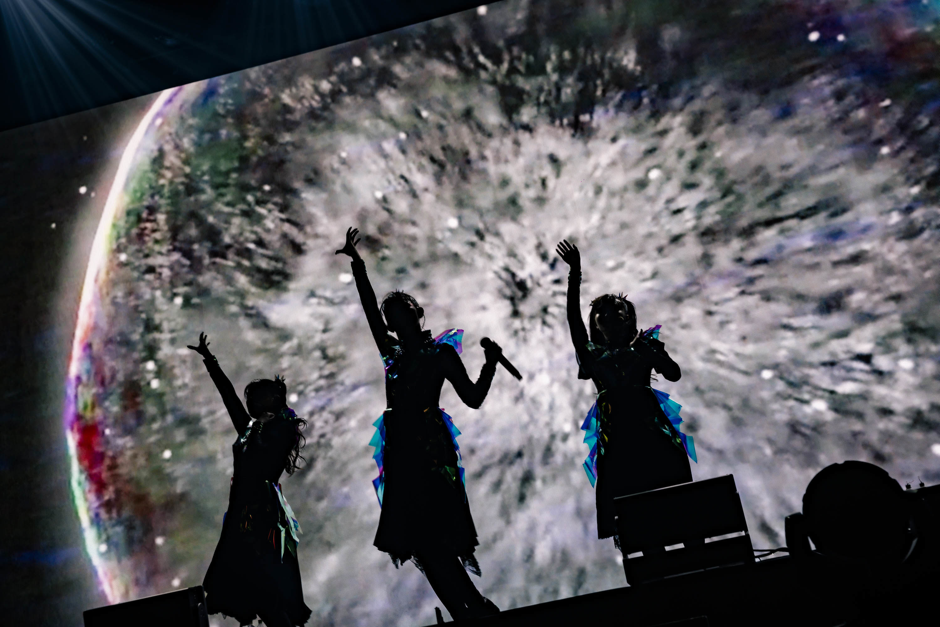 BABYMETAL Photo by Taku Fujii