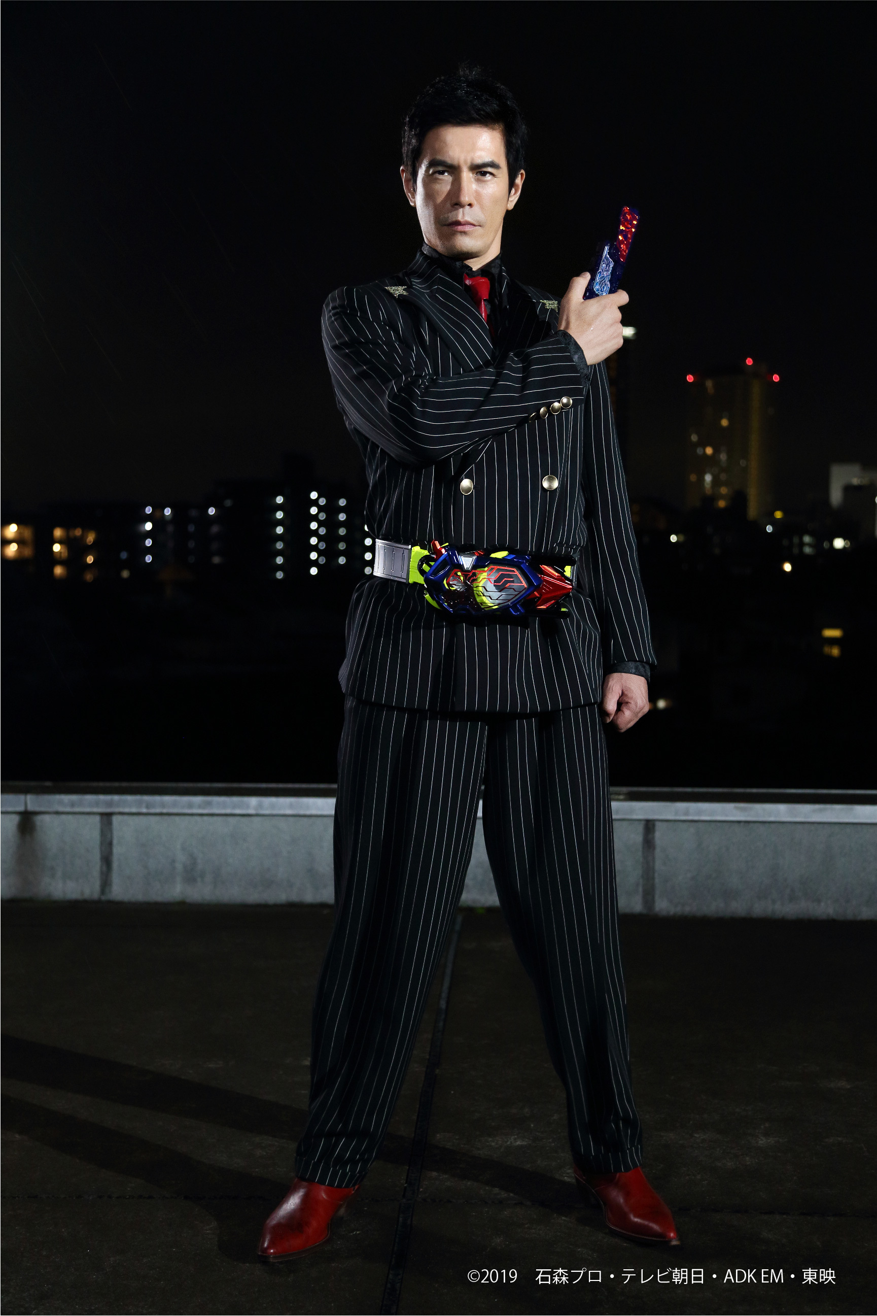 エス （c)2020 スーパーヒーロープロジェクト 