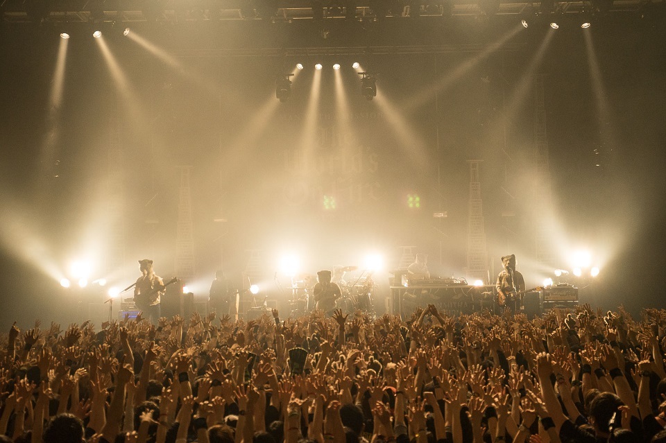 MAN WITH A MISSION　Photo by Daisuke Sakai (FYD inc.)