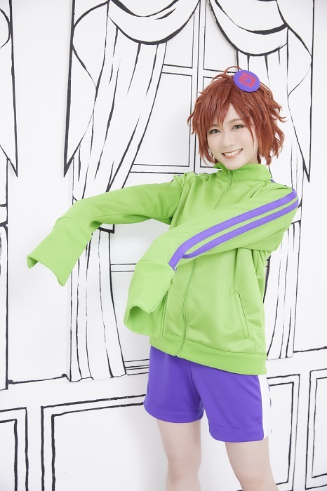 清⽔⿇璃亜(AKB48)