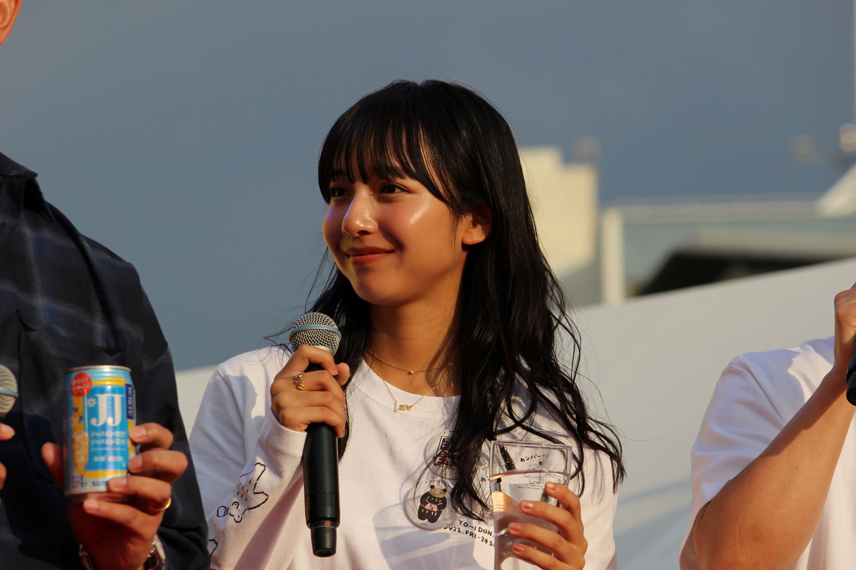 山之内すず