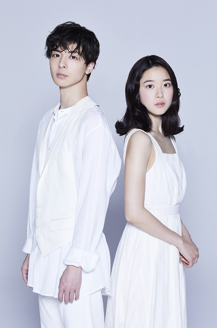 （左から）高杉真宙、藤野涼子