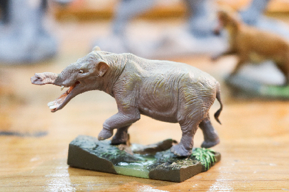 海洋堂のフィギュア塗装の匠が語る『わけあって絶滅しました。展』ーートイカプセルや展示物の原型製作、塗装の裏側とは | SPICE -  エンタメ特化型情報メディア スパイス