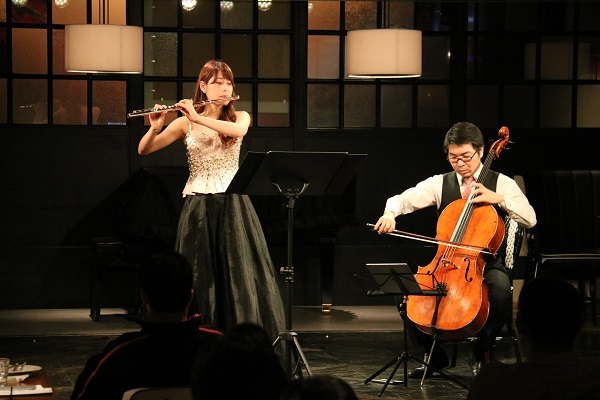 金子鈴太郎 チェロ と高木美里が届けた 新しいデュオの可能性 Spice エンタメ特化型情報メディア スパイス