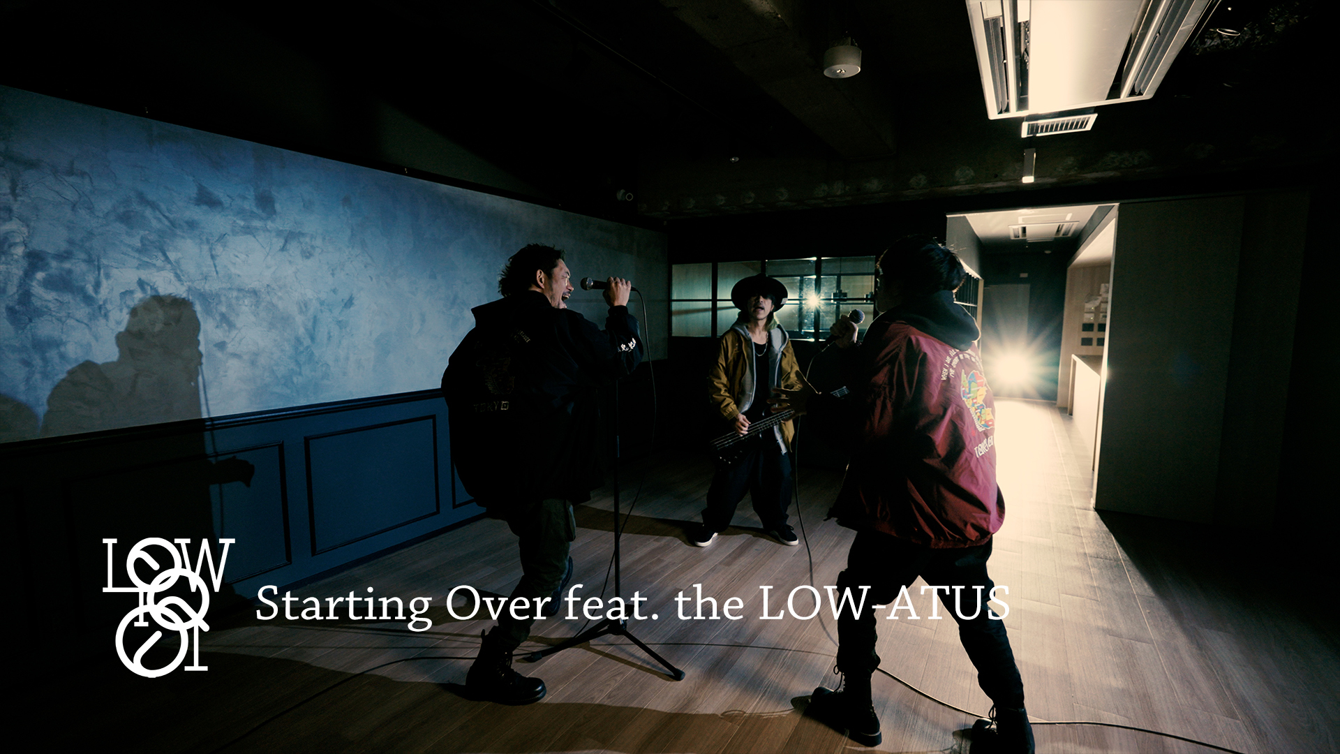 「Starting Over」ミュージックビデオサムネイル