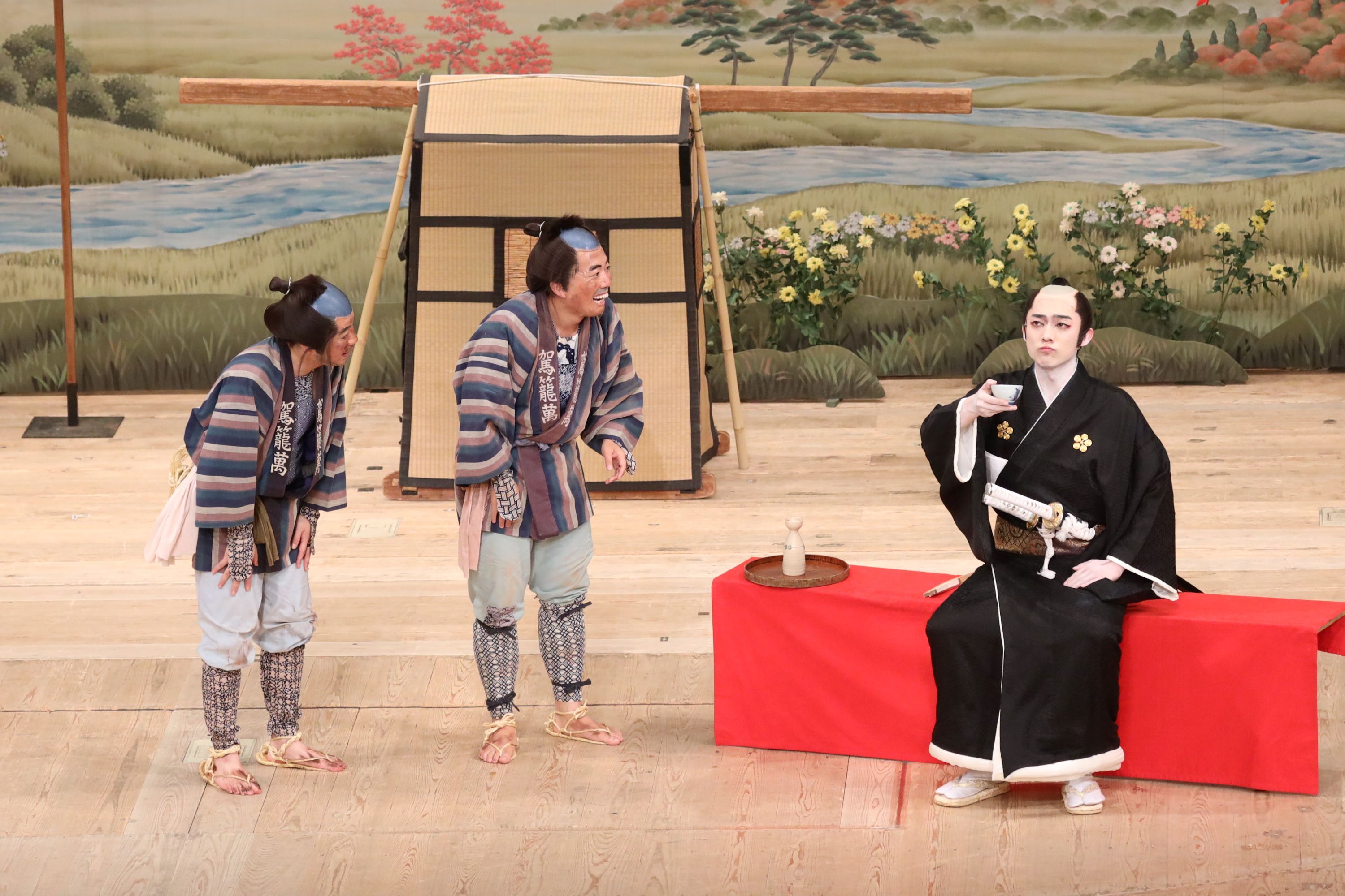 曽我廼家桃太郎、藤山扇治郎、辰巳ゆうと