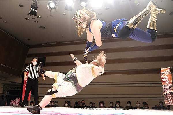 ワールド女子プロレス ディアナ 横浜大会にタイガー クイーン参戦 新技炸裂でレジェンド女子プロレスラー伊藤薫に激勝 Spice エンタメ特化型情報メディア スパイス