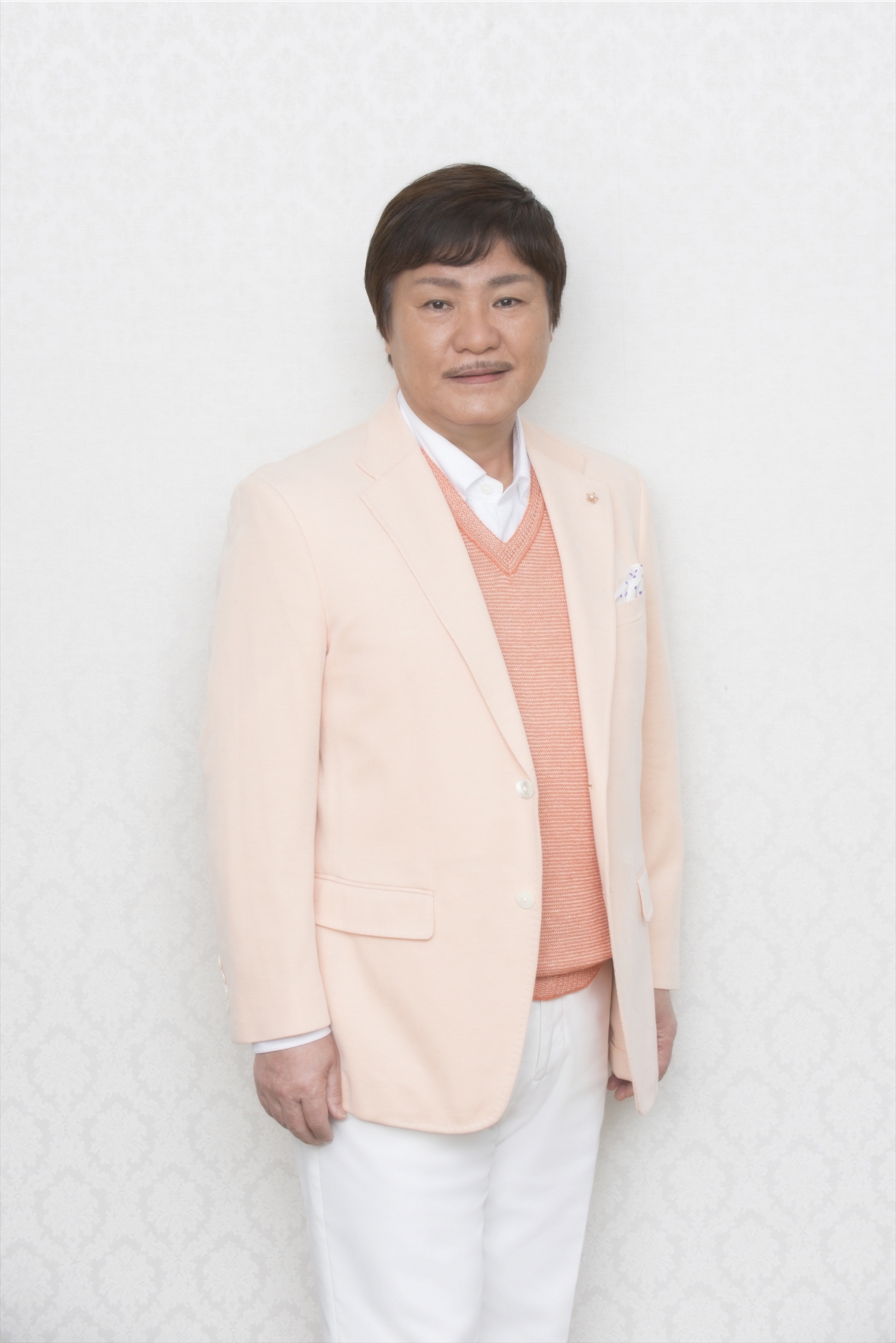 過去にも横浜スタジアムでコンサートを行った堀内孝雄氏が、当日はアリス時代の曲を熱唱する