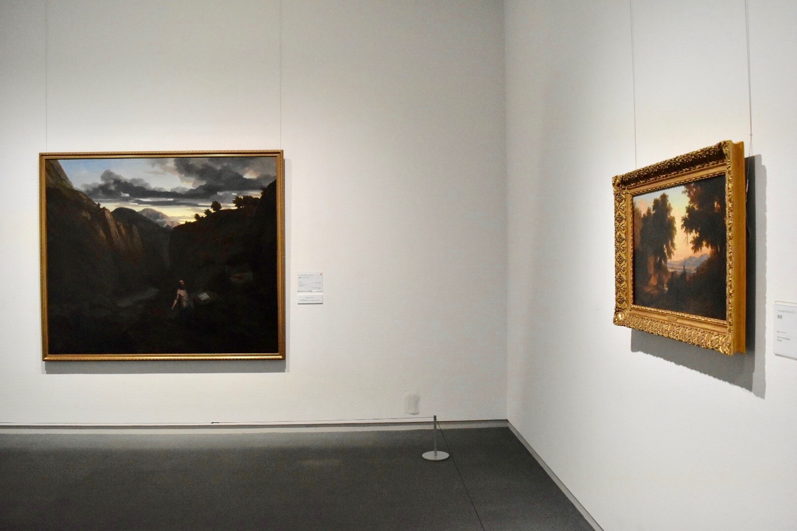 左：シャルル＝フランソワ・ドービニー　《聖ヒエロニムス》　1840年　アミアン、ピカルディー美術館蔵　右：同画家　《風景》　ベルネー市立美術館蔵